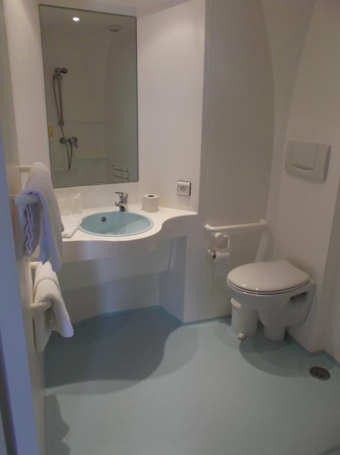 The Originals Access, Hotel Saint-Flour Екстер'єр фото