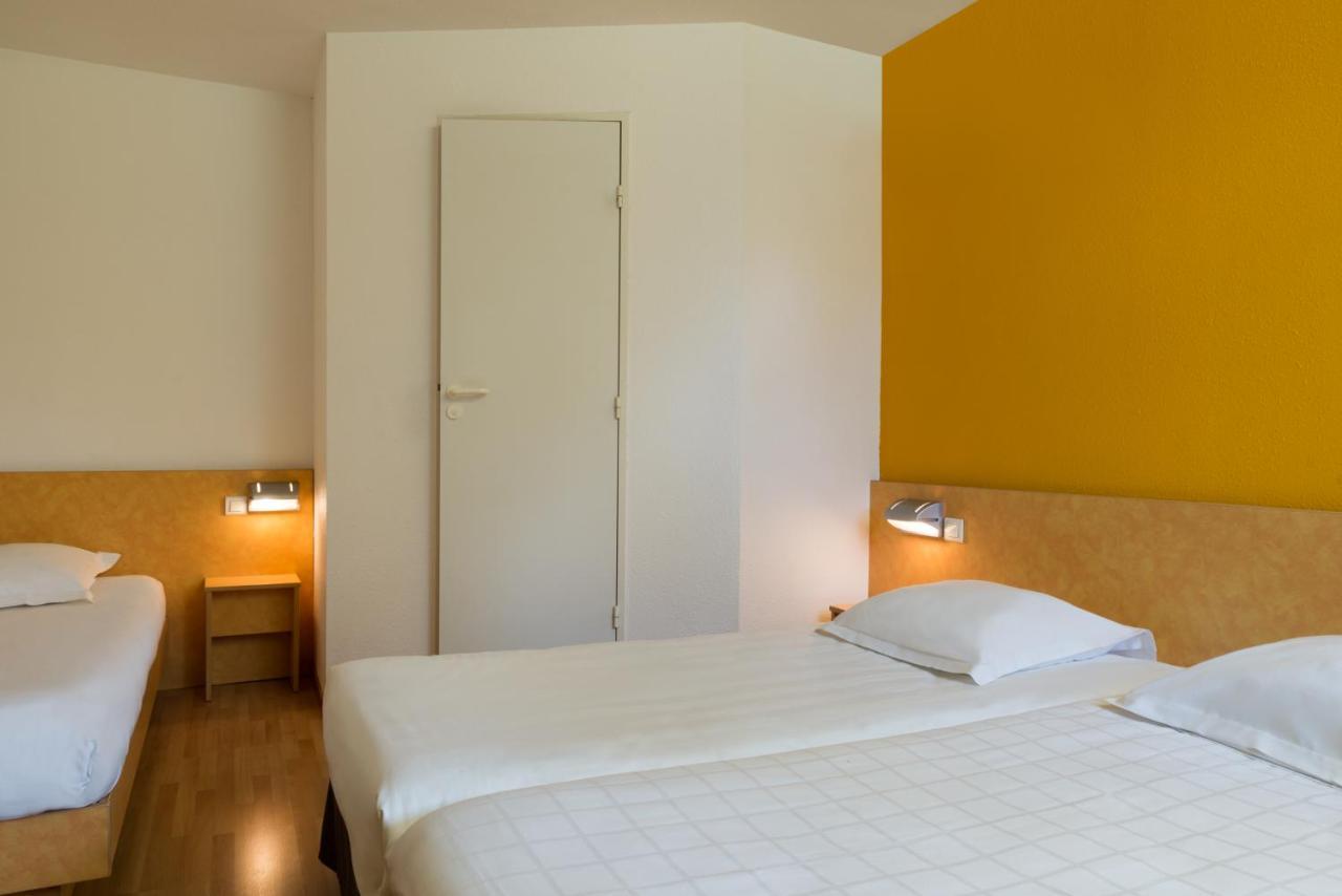 The Originals Access, Hotel Saint-Flour Екстер'єр фото