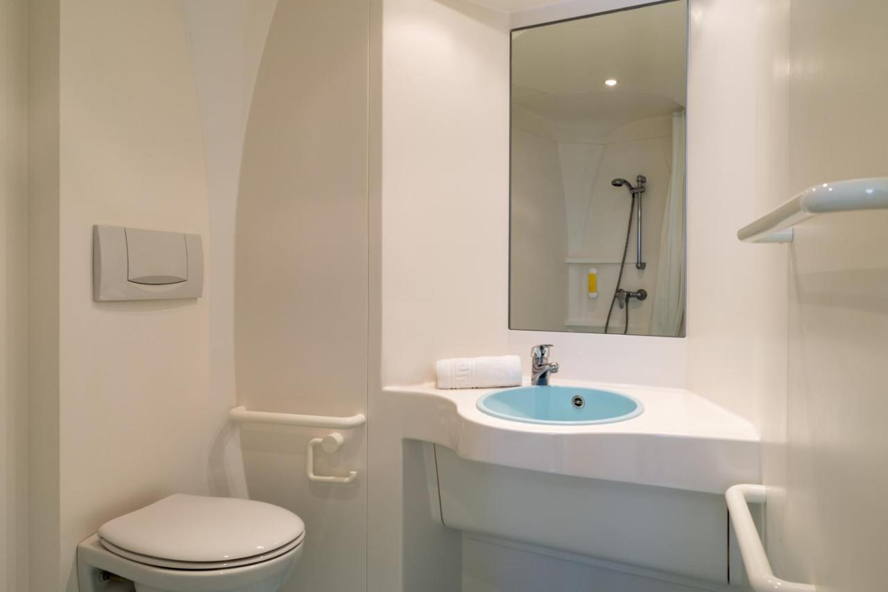 The Originals Access, Hotel Saint-Flour Екстер'єр фото
